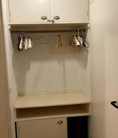 Apartment Mit Grossem Balkon Im Belgischen Viertel *